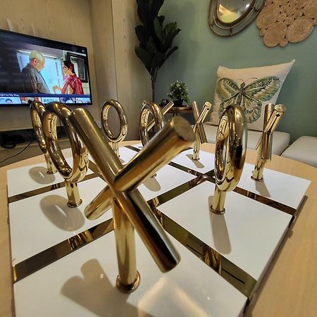 Muggle Stay Guest House - Bonifacio Global City Taguig Manila Dış mekan fotoğraf
